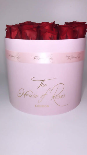 Eternal Rose Hatbox - Pink - The House of Roses London